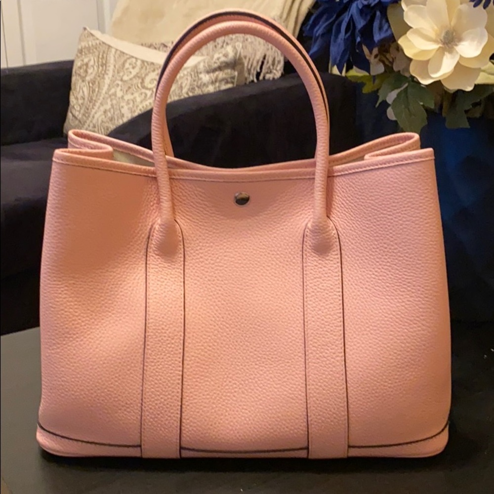 Leather tote bag